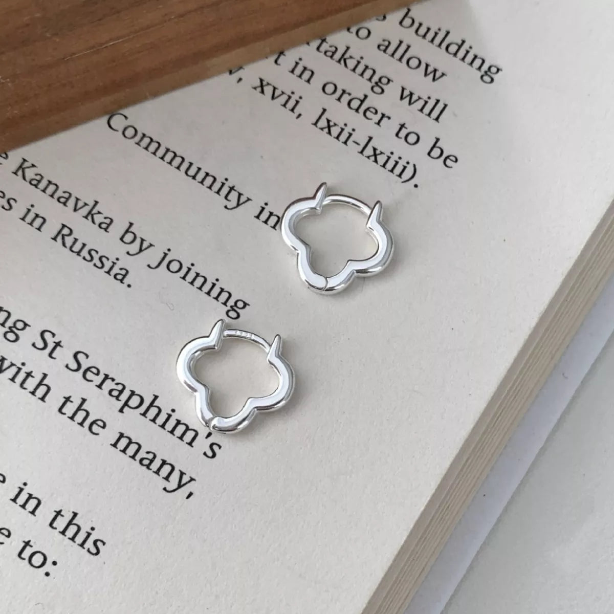 925 Sterling Silver Four Leaf Clover Earrings 