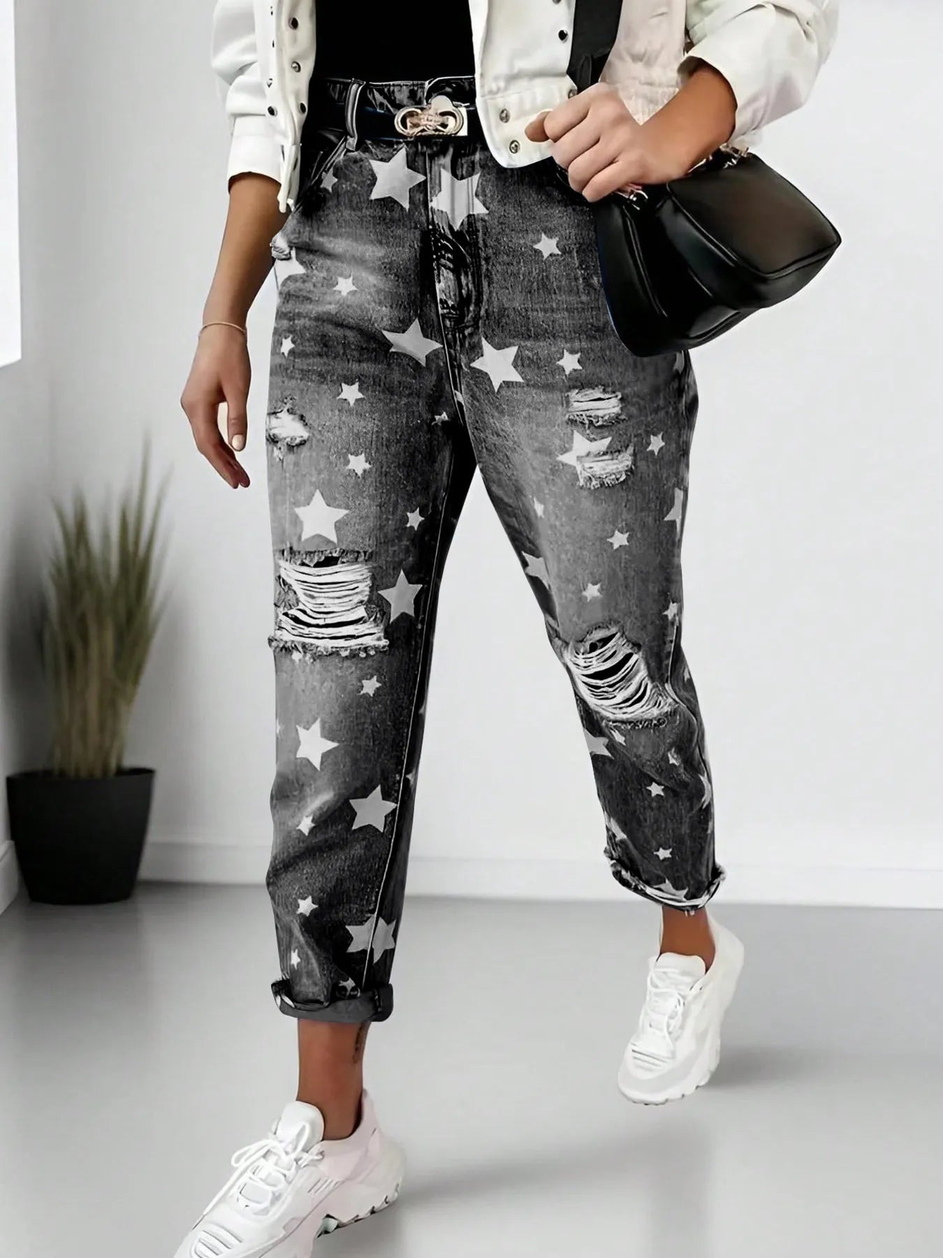 Star Print Distressed High Waist Boyfriend Jeans 