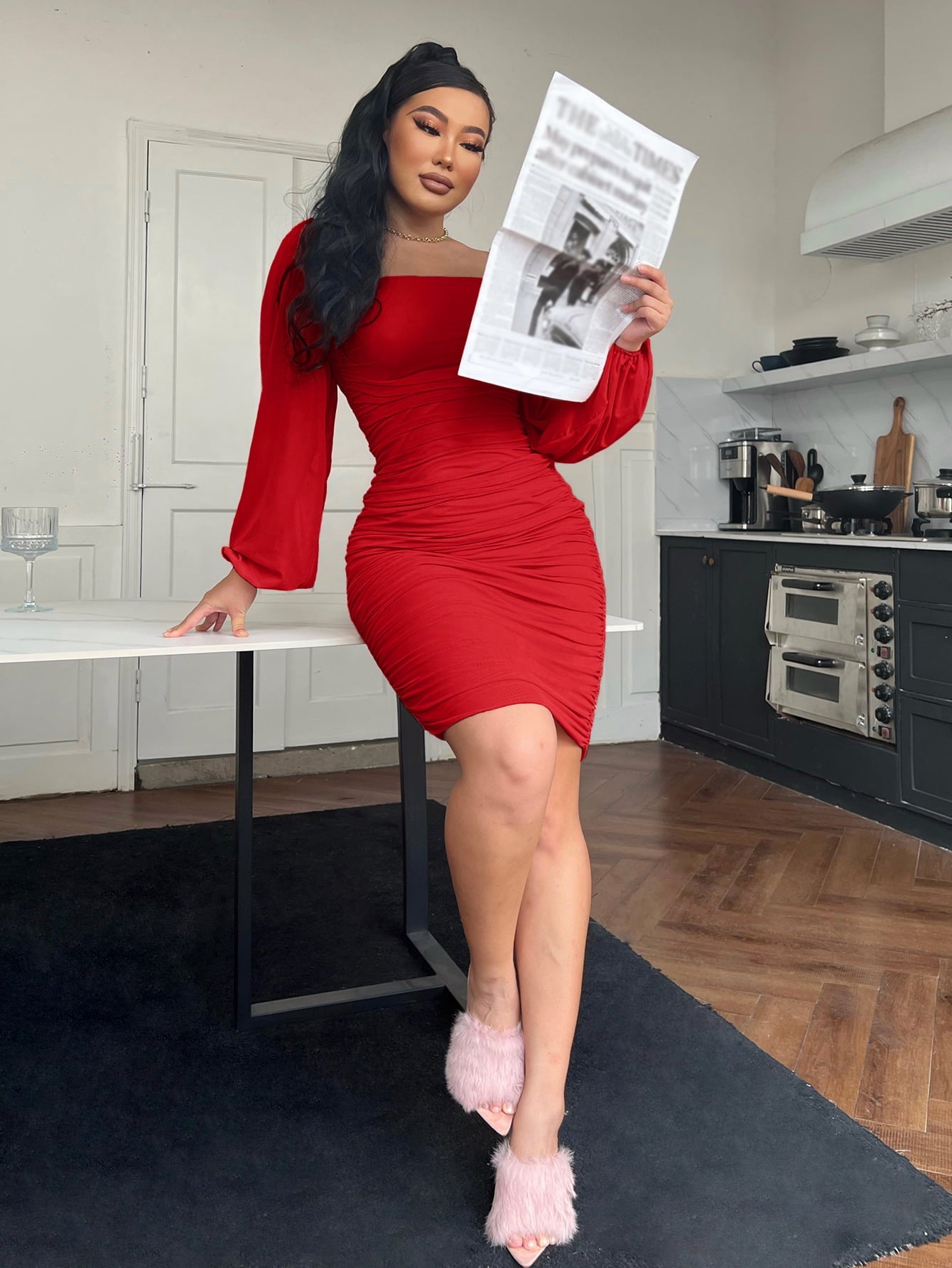 Zip-Back Ruched Bodycon Dress 