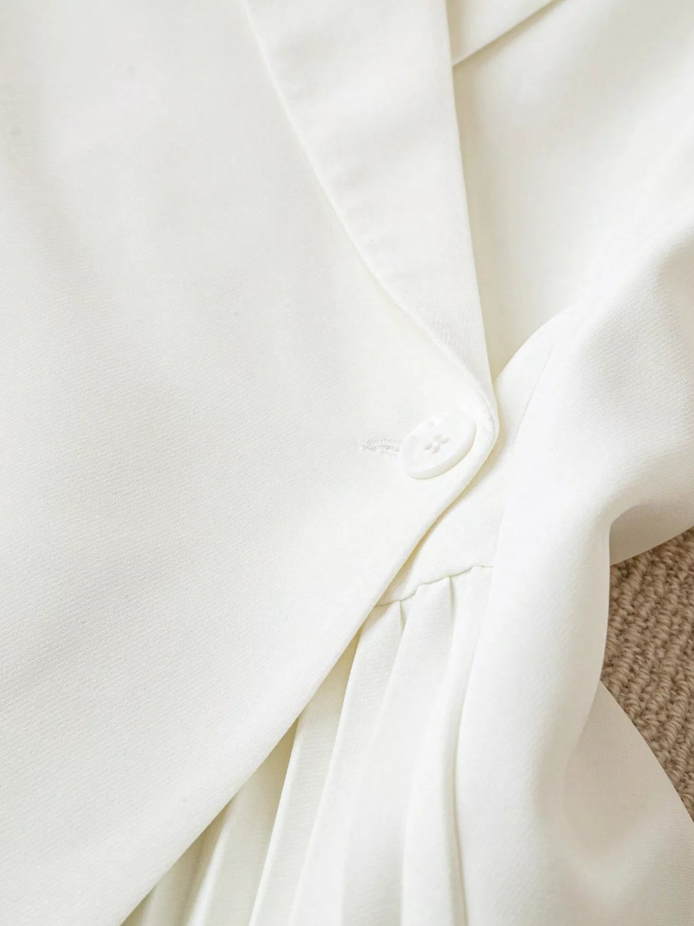 One Button Asymmetric Pleated Hem Blazer 