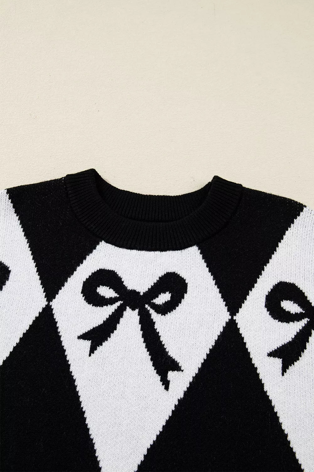 Bow Pattern Long Sleeve Contrast Sweater 