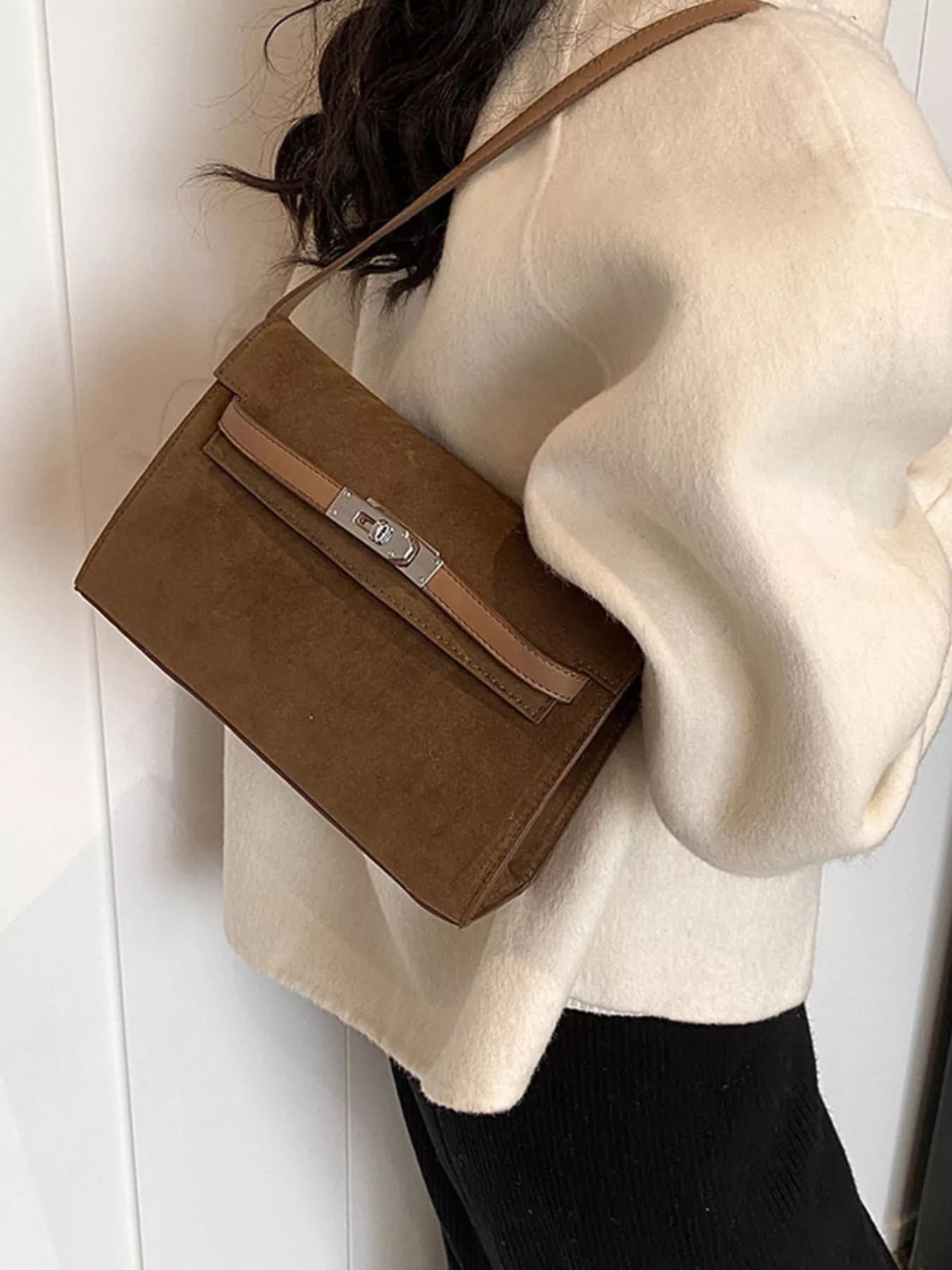 Solid Color Buckle Shoulder Bag 
