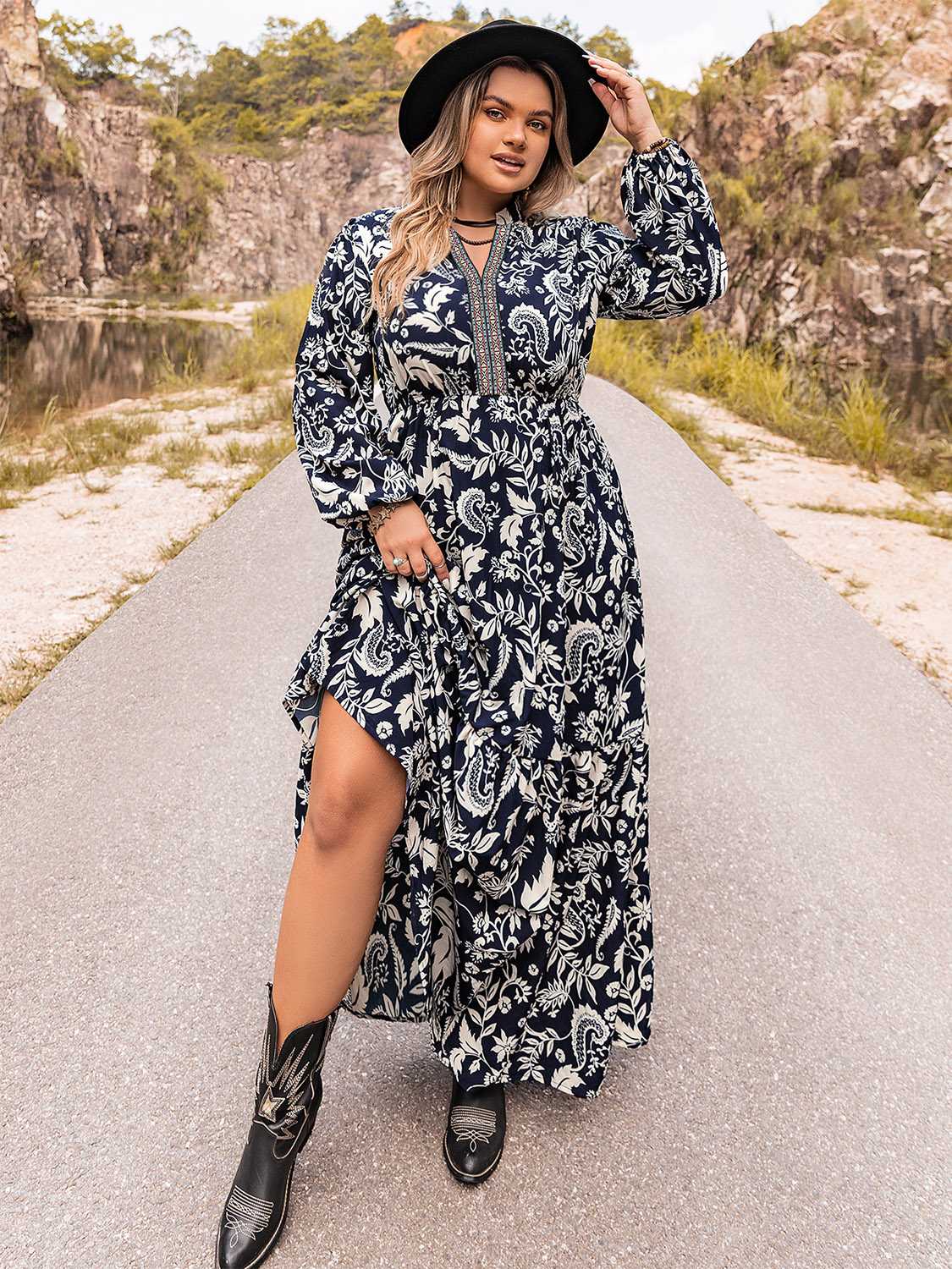 Plus Size Long Sleeve Maxi Dress 