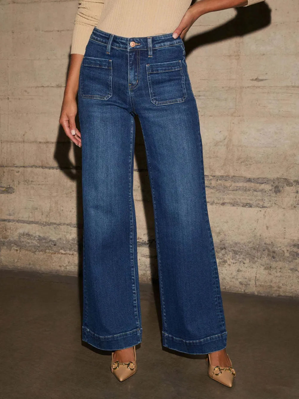 High Rise Front Pocket Patch Wide Leg Jeans 