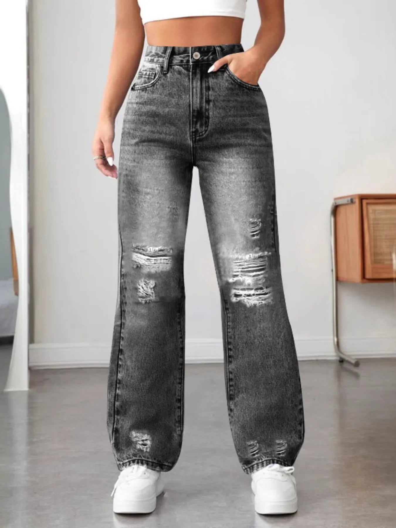 Distressed High Waisted Jeans 