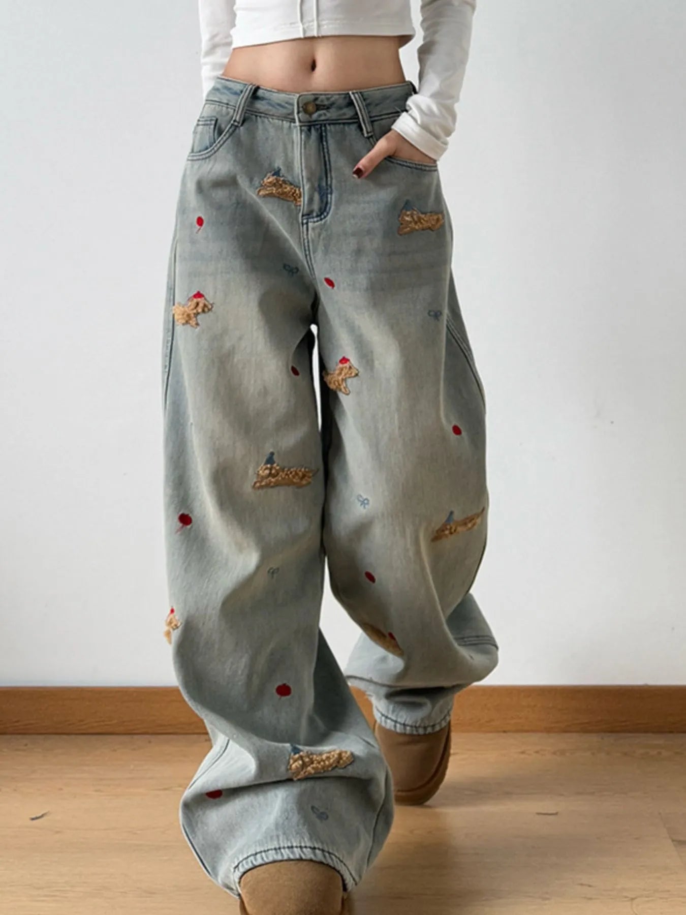 Embroidered Wide Leg Jeans 