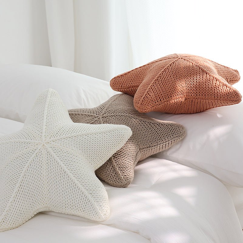 Caspian Knit Pillow – 20x20 Plush Star-Shaped Cushion in Earthy Tones 