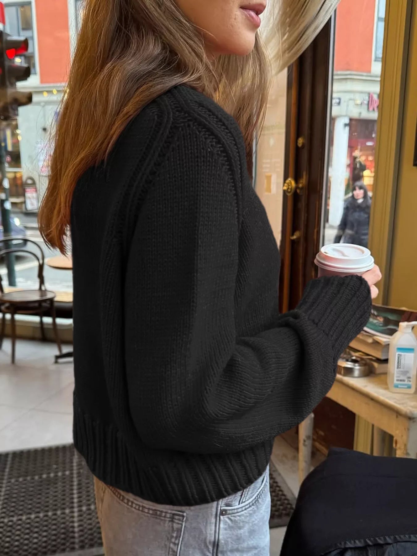 Ribbed Round Neck Sweater 