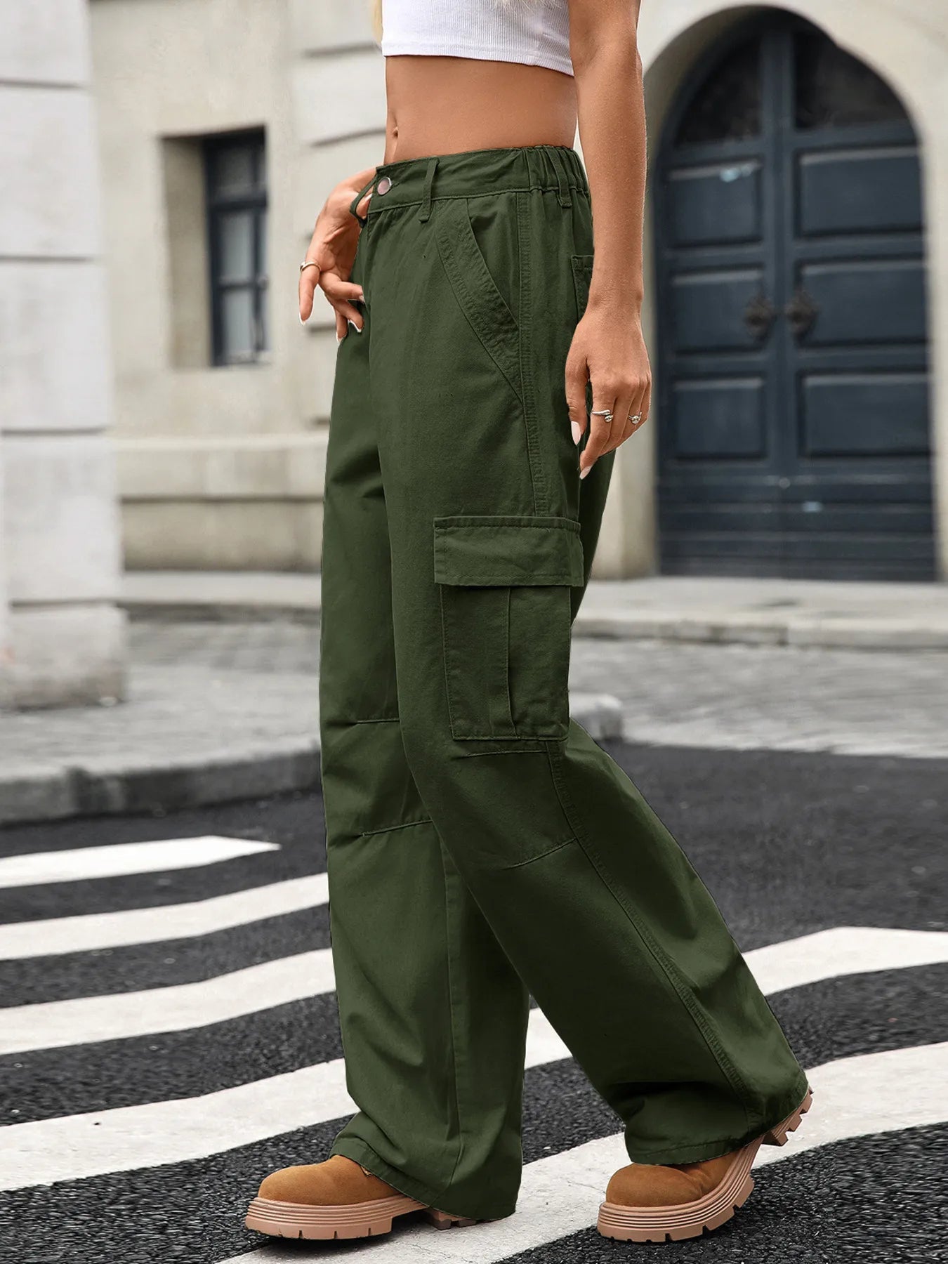 Wide Leg Cargo Jeans 