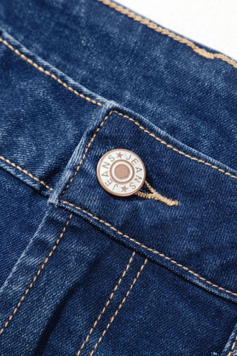 Center Seam Deep Wash Straight Jeans 