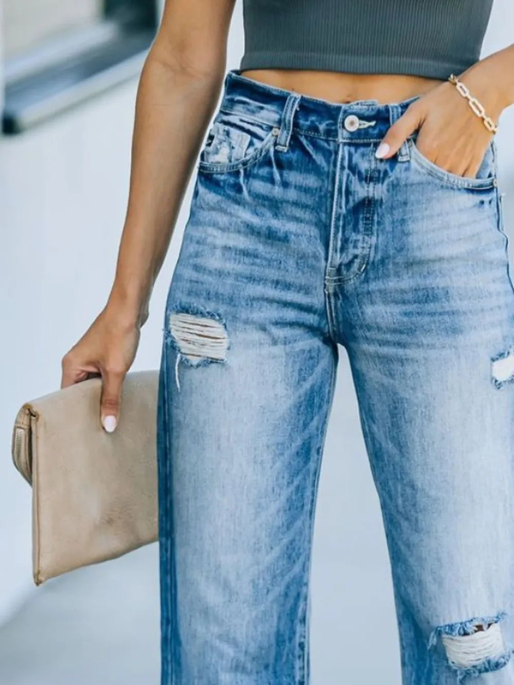 Distressed Straight Leg Jeans 