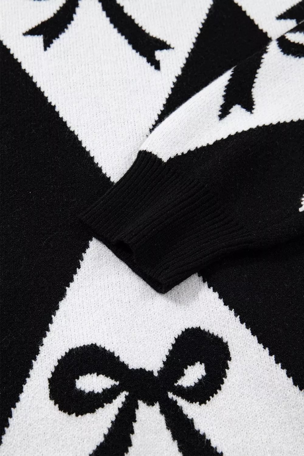Bow Pattern Long Sleeve Contrast Sweater 
