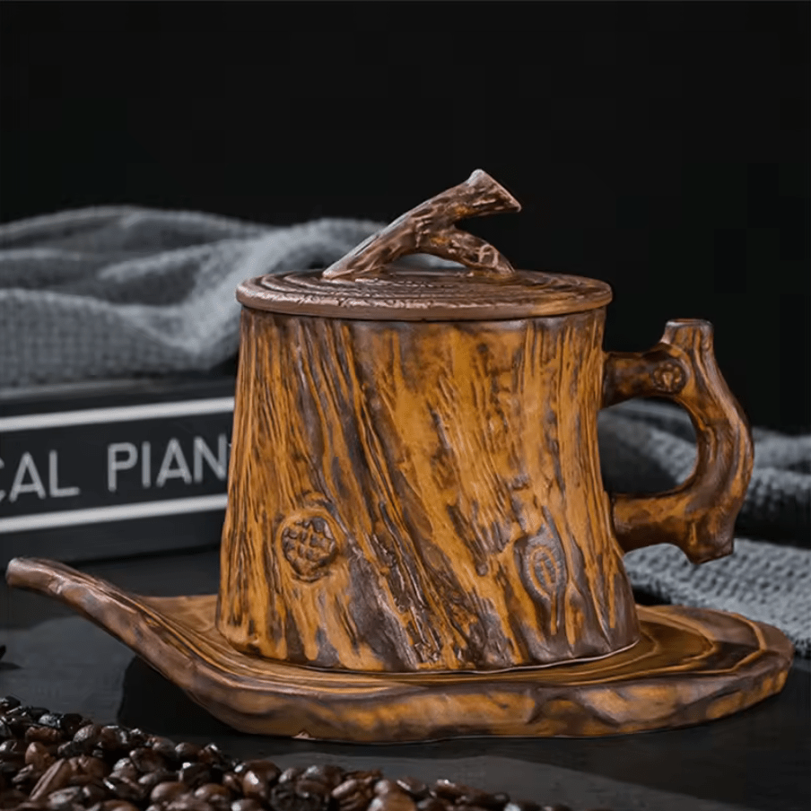 Ceramic Mug with Woodgrain Finish and Insulated Lid – Perfect for Hot Beverages 