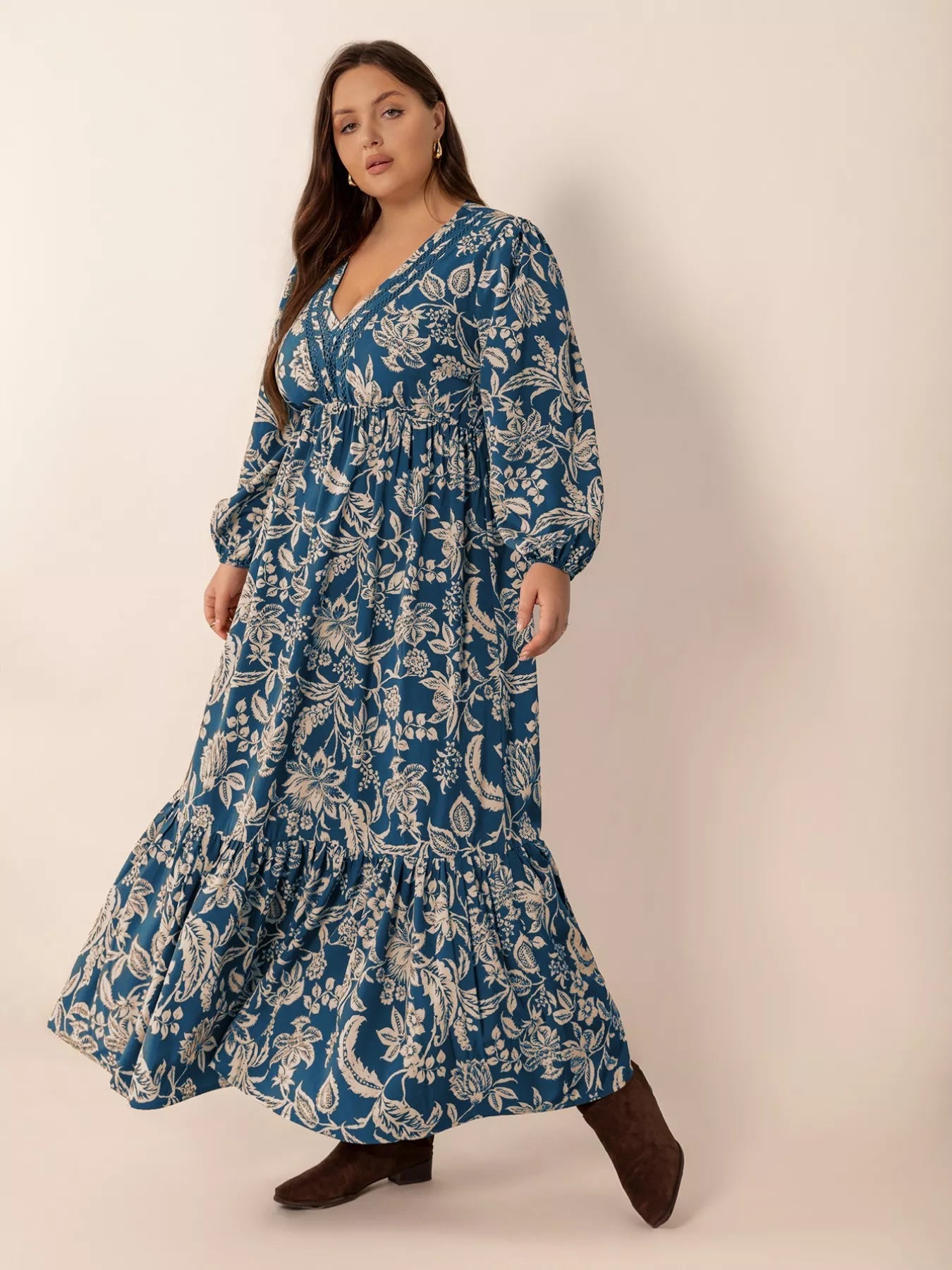 Plus Size Boho Floral Print Long Sleeve Maxi Dress 