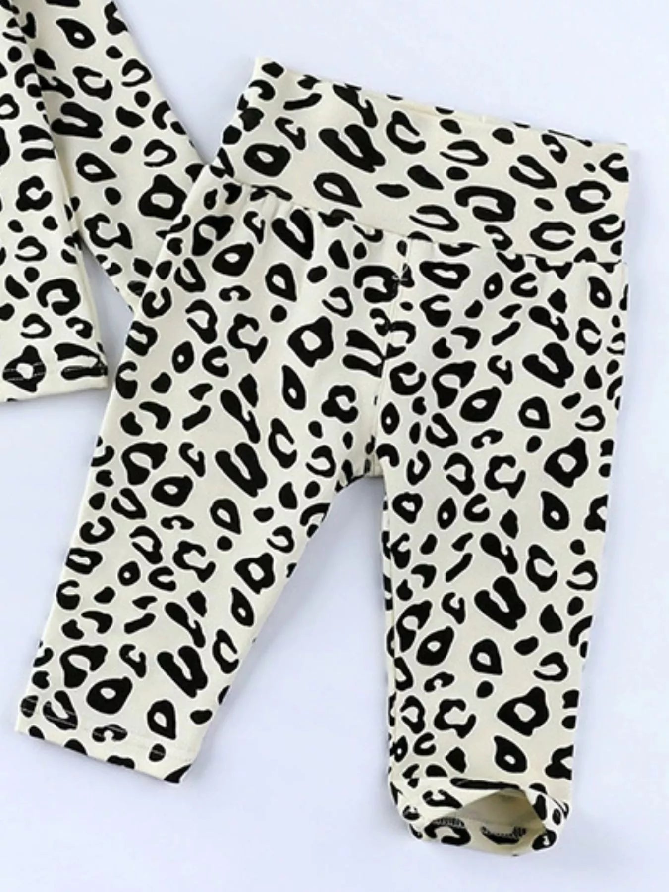 Children's Leopard Print Long Sleeve Top and Pants Set 