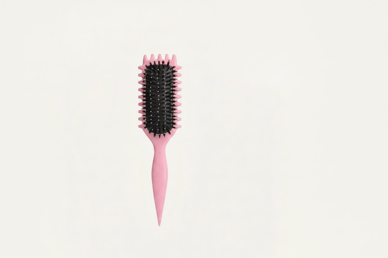 Cura Curl Brush | Frizz-Free Design for Defined Curls, Ergonomic Handle 