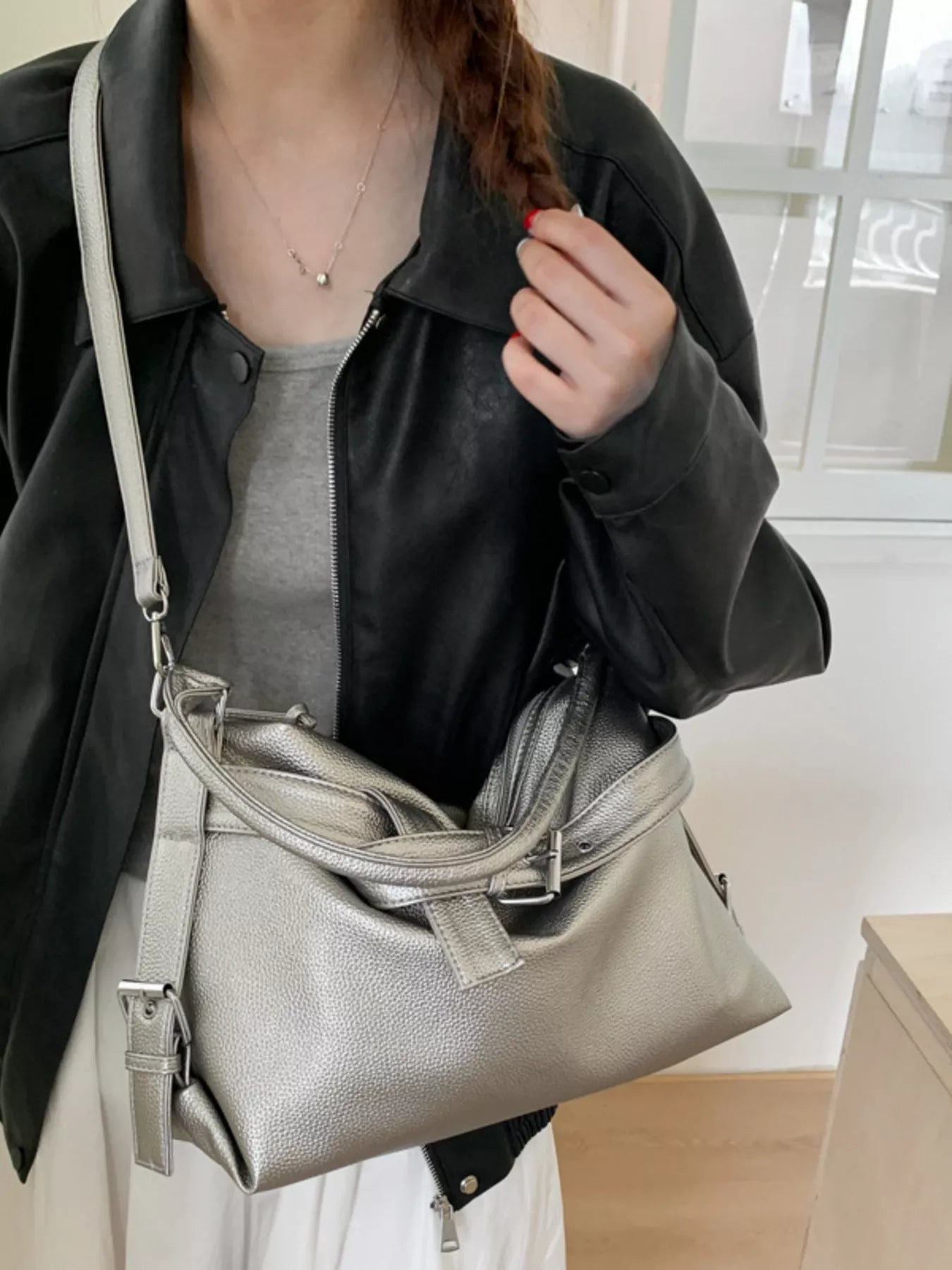 Decor Buckle Leather Shoulder Bag 