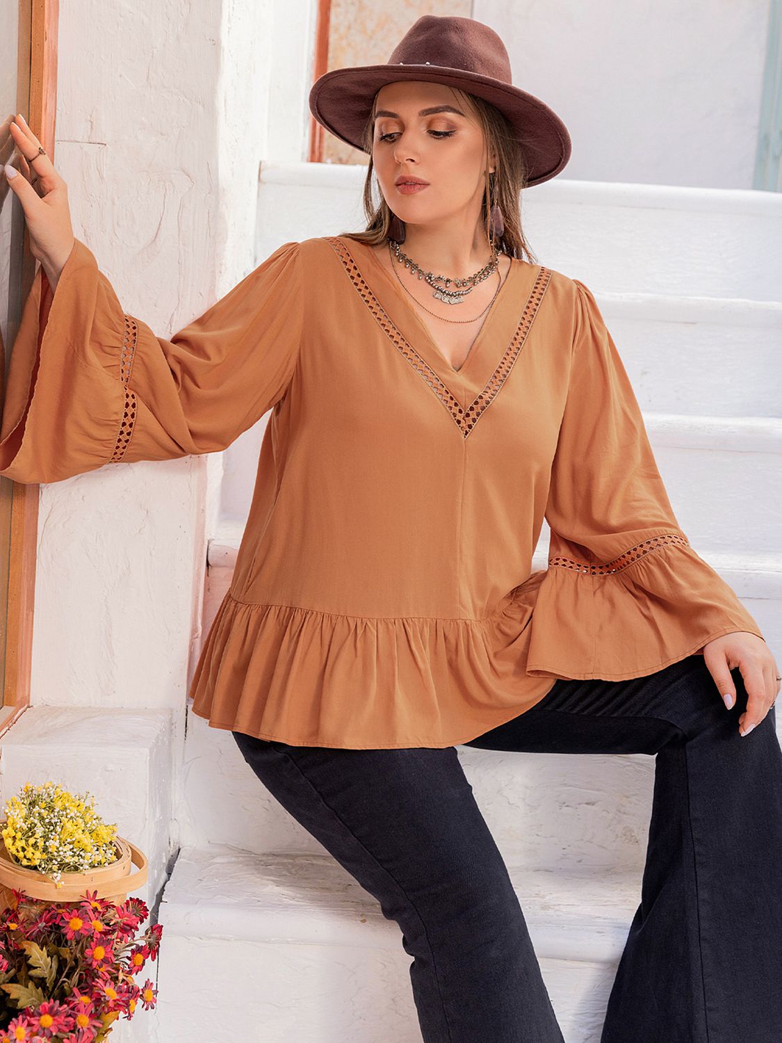 Plus Size V-Neck Peplum Blouse 