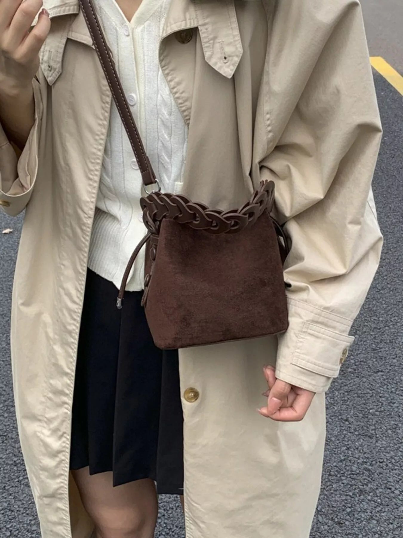 Chain Strap Crossbody Bag 
