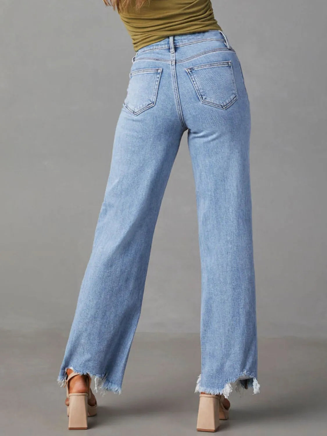 Raw Hem Loose Fit Jeans 