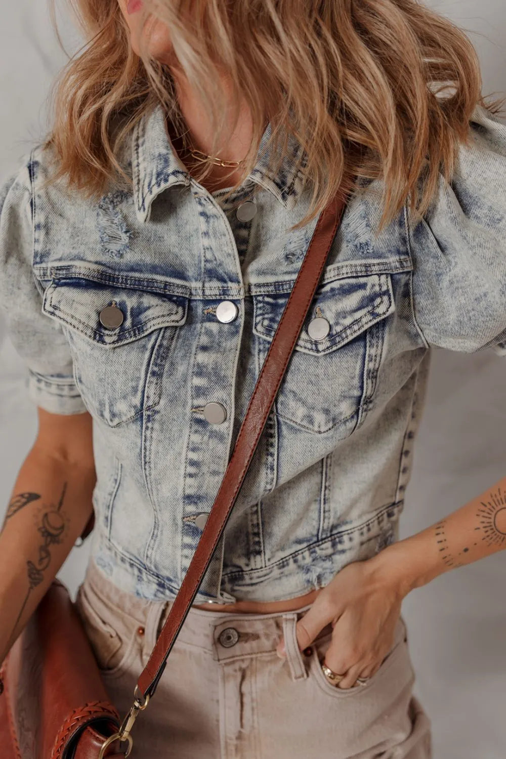 Wash Buttoned Chest Pocket Puff Sleeve Denim Jacket 