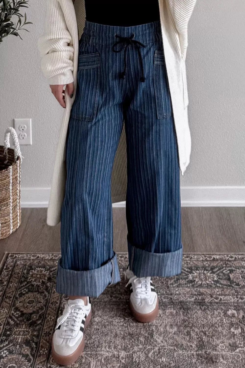 Striped Wide-Leg Jeans 