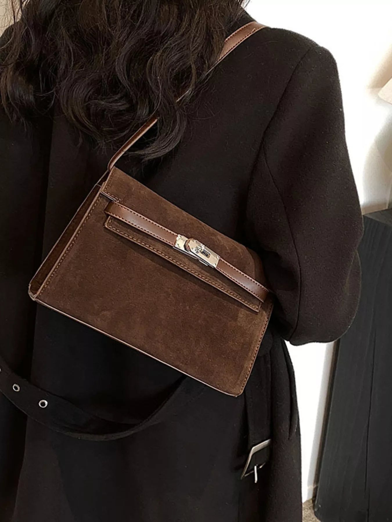 Solid Color Buckle Shoulder Bag 