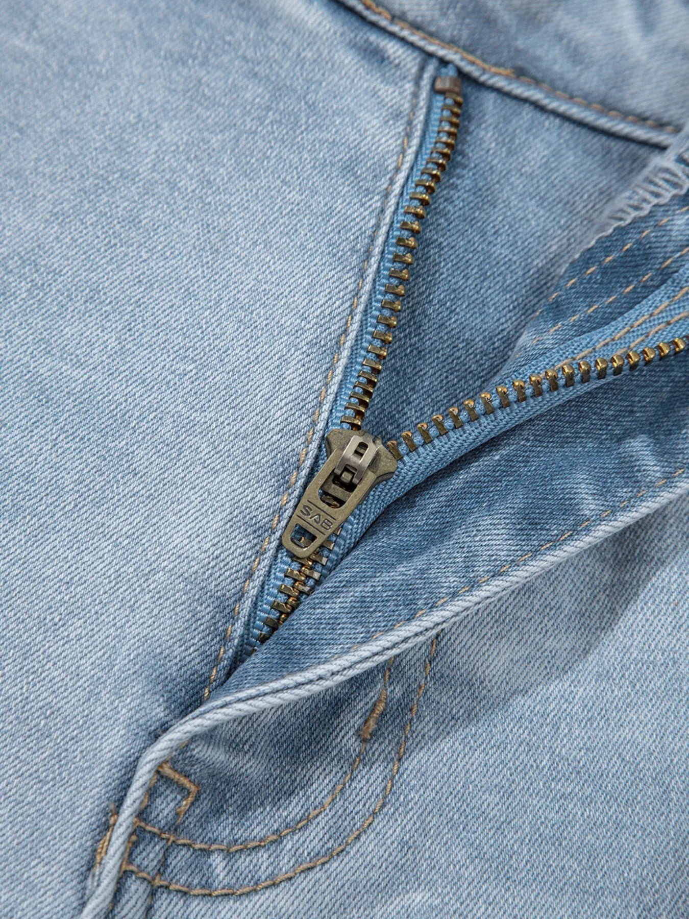 Mid Rise Ankle-Length Distressed Skinny Jeans 