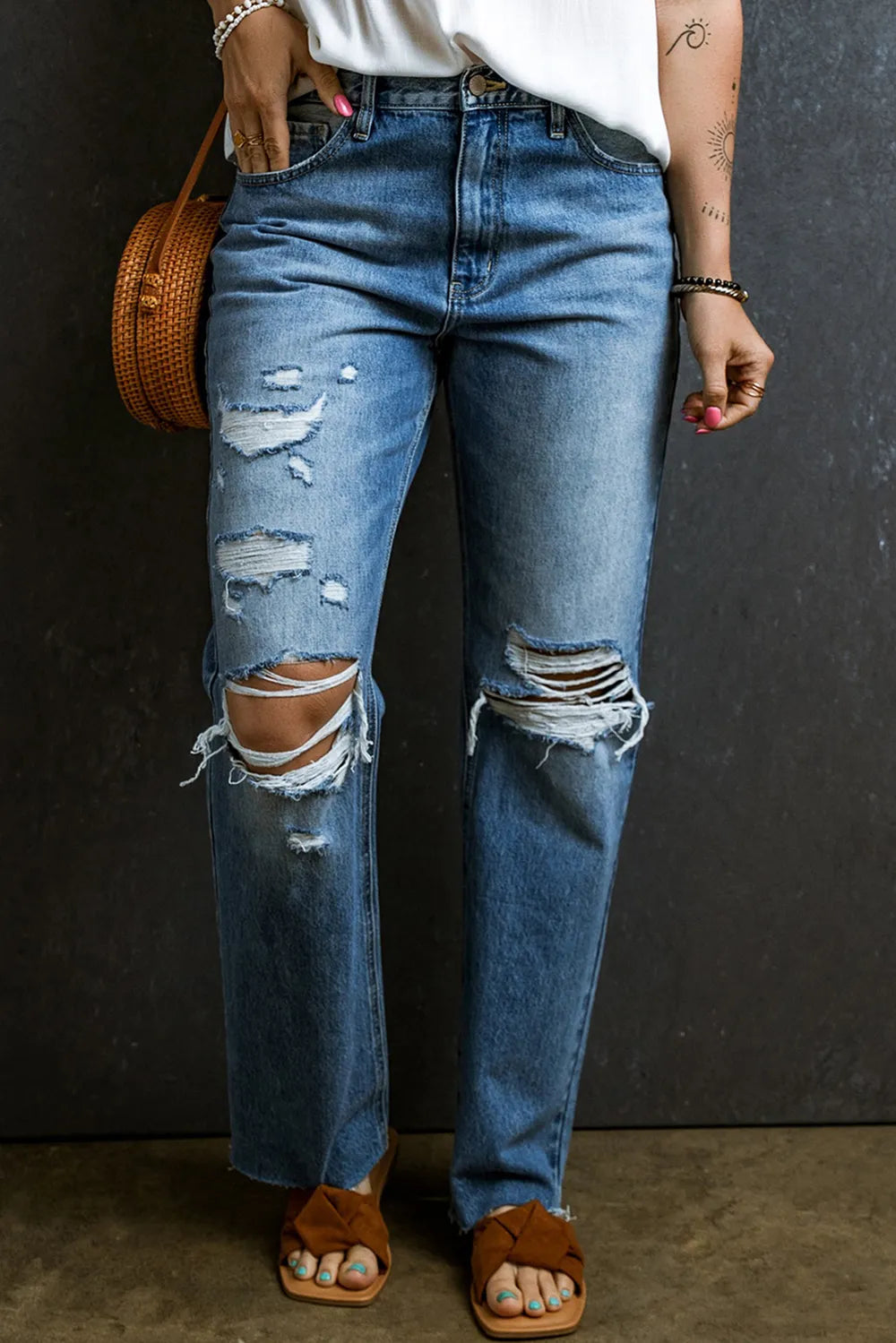 Distressed Raw Hem Jeans with Pockets 