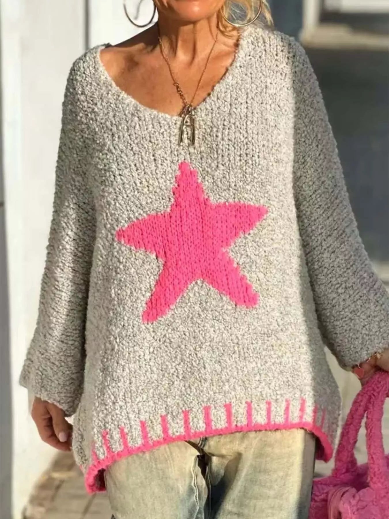 Star V-Neck Long Sleeve Sweater 