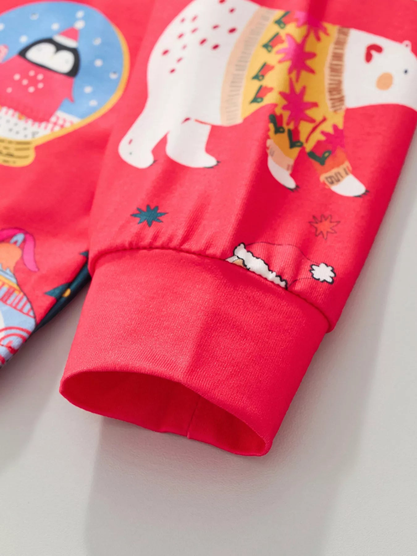Children's Christmas Print Round Neck Top and Pants Pajama Set 