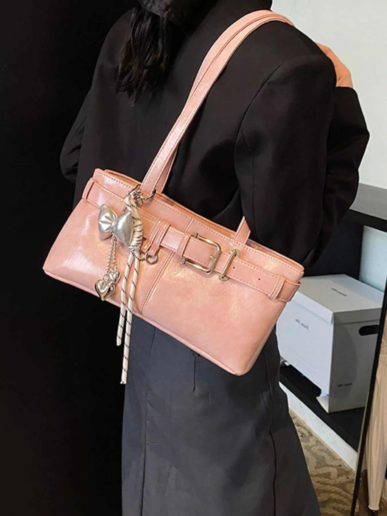 Buckle Decor Shoulder Bag 