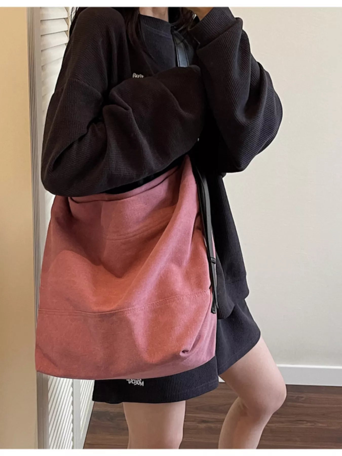 Adjustable Strap Handbag 