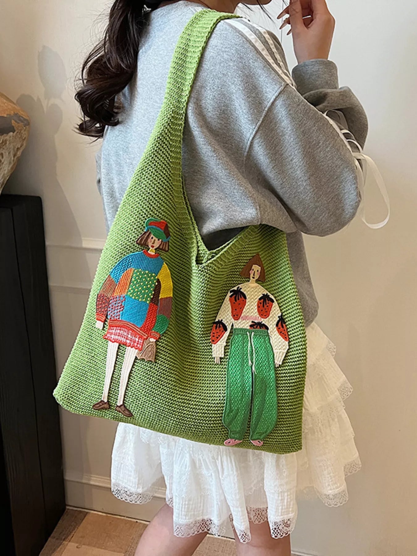 Knitted Embroidered Shoulder Bag 