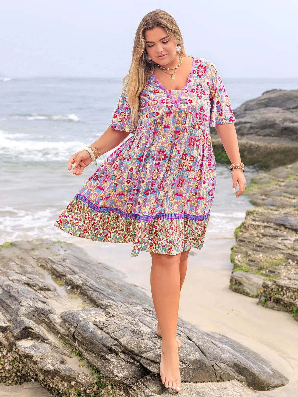 Plus Size Lace Detail Printed Half Sleeve Dress 
