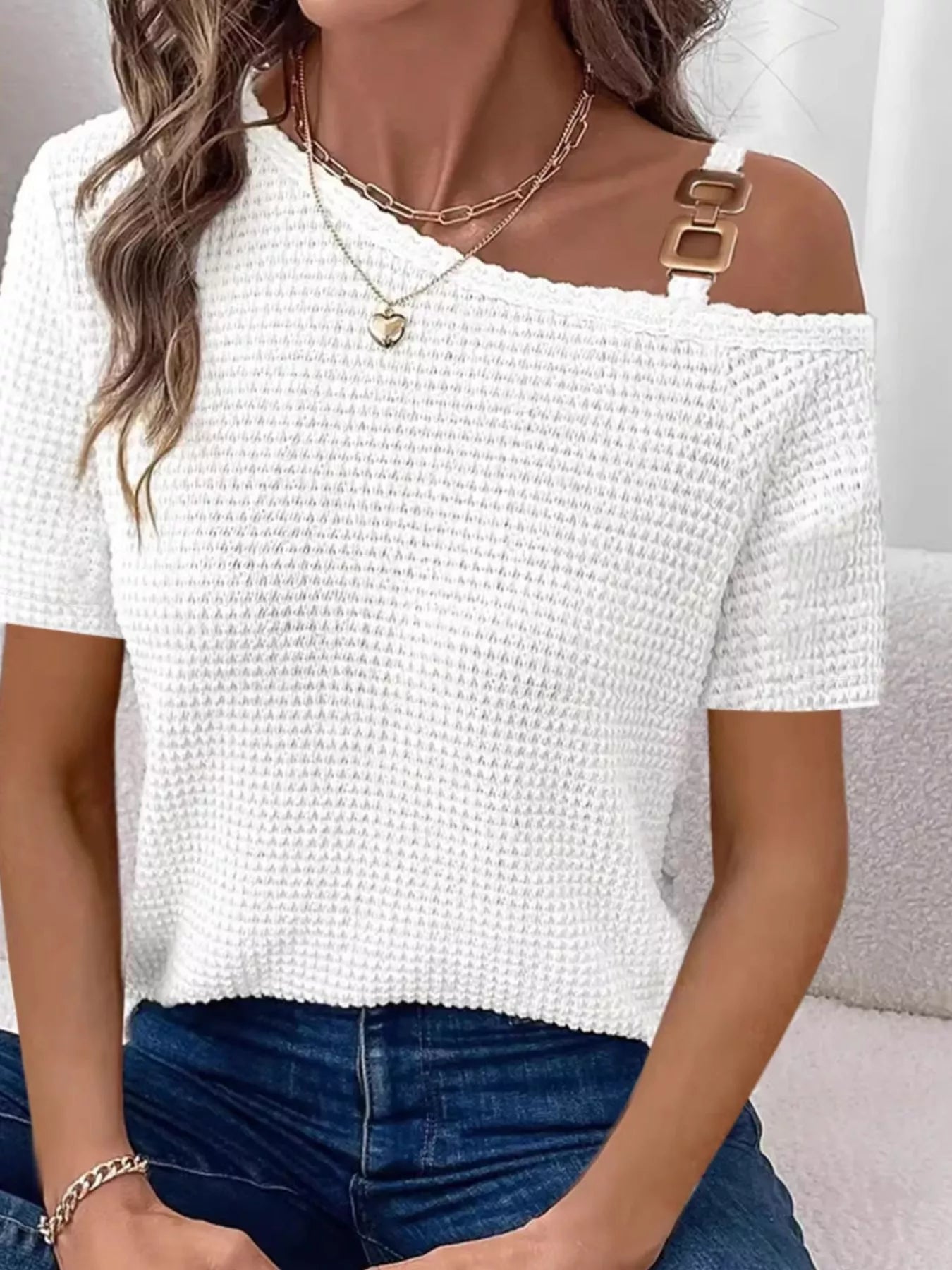 One-Shoulder Chain Detail Waffle Knit T-Shirt 