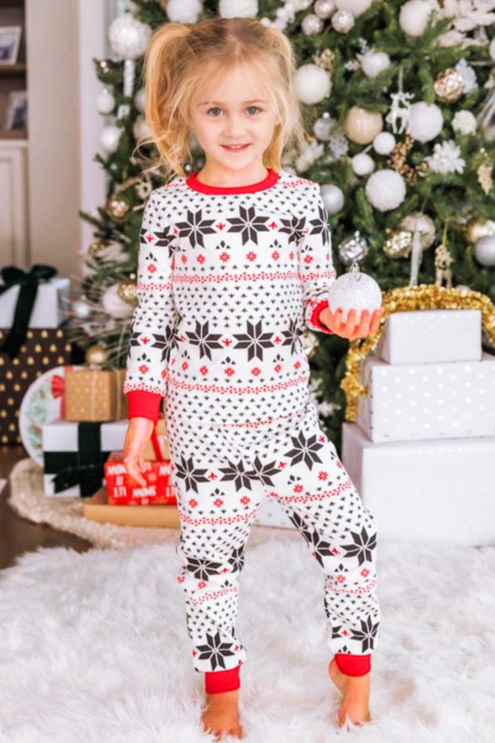 Snowflake Pattern Top and Pants Set 