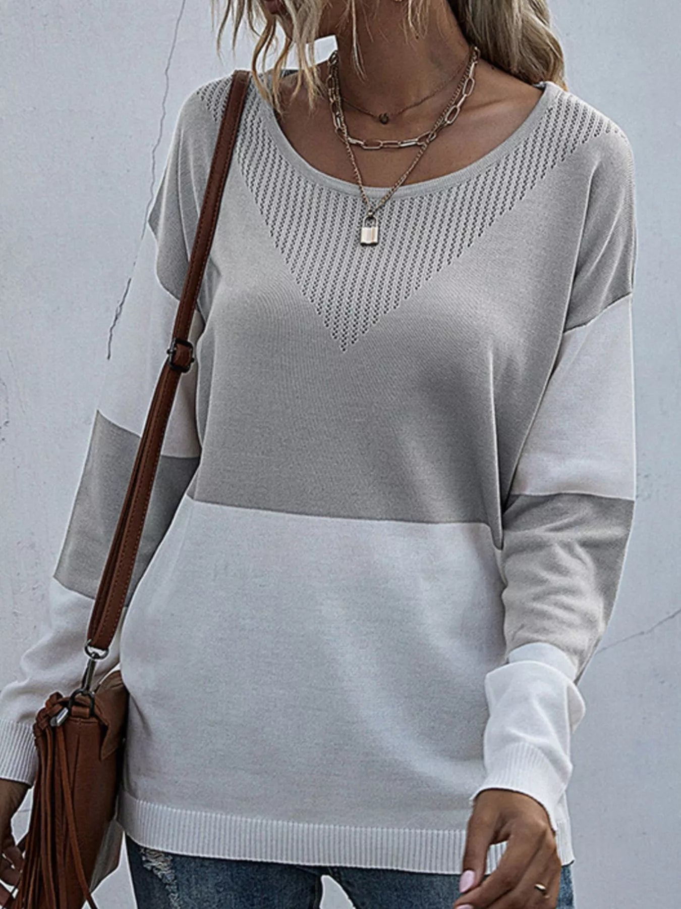 Color Block Round Neck Sweater 