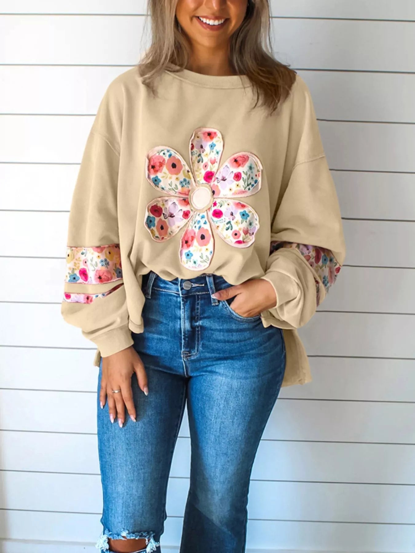 Plus Size Floral Applique Drop Shoulder Sweatshirt 