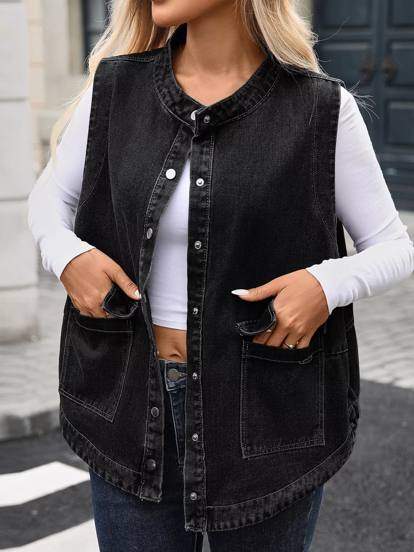 Snap Down Sleeveless Denim Jacket 