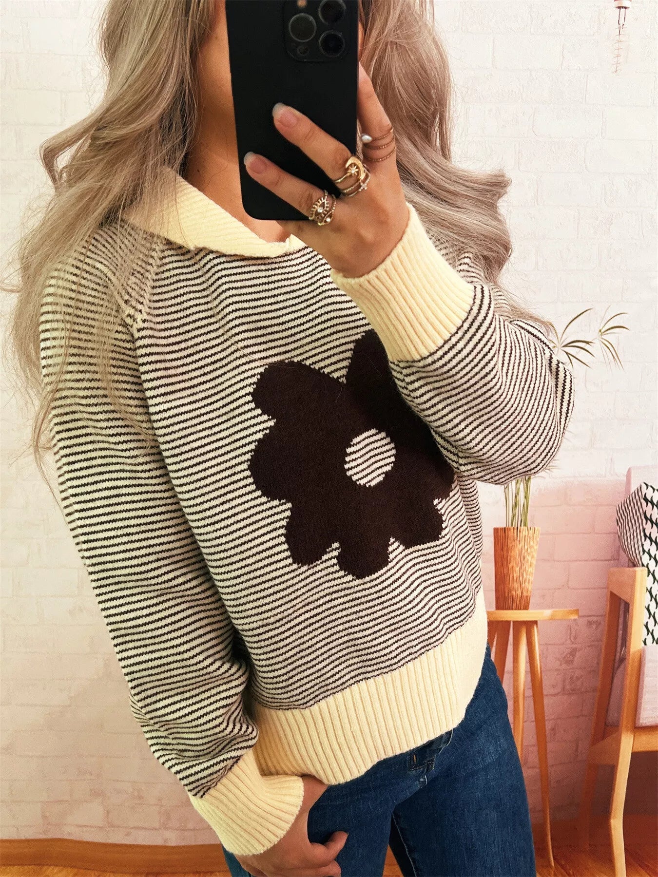 Striped Flower Raglan Sleeve Sweater 