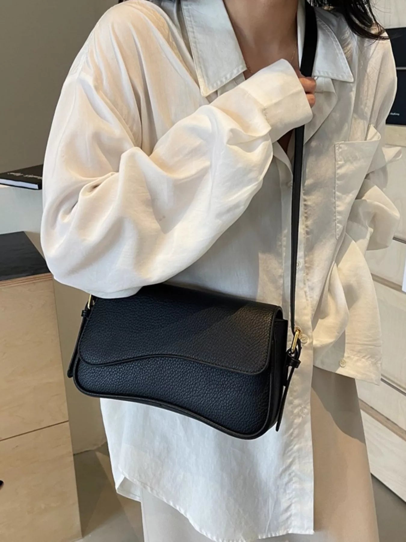 Solid Color Leather Crossbody Bag 