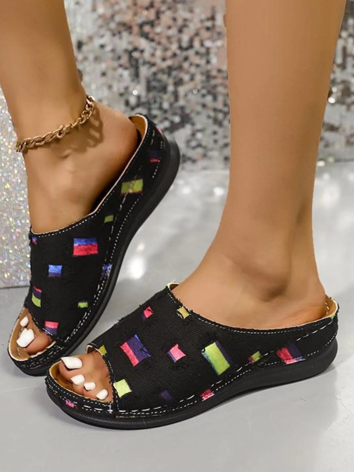 Hollow Out Comfort Sandals 