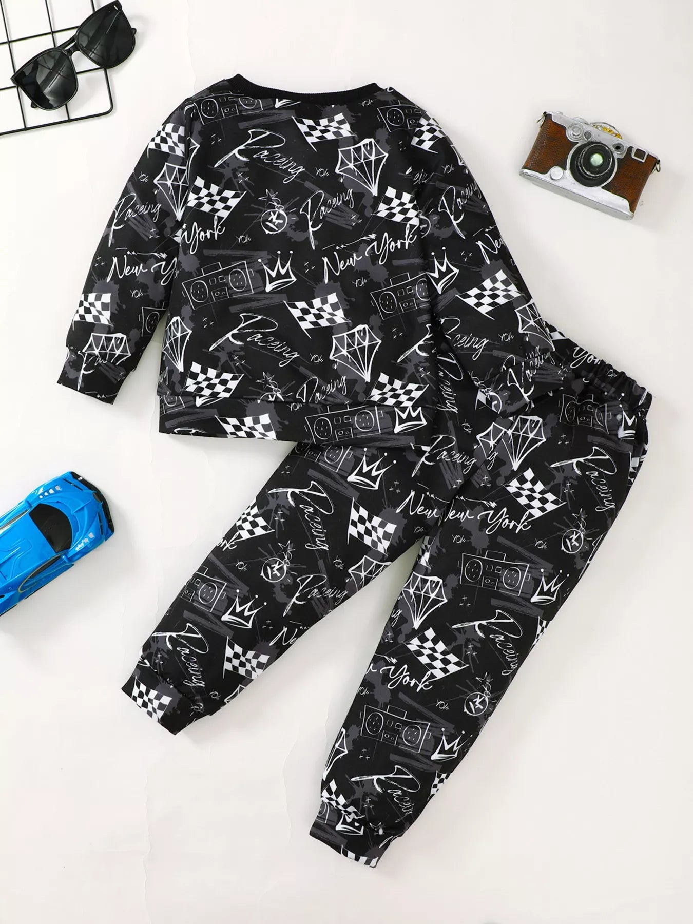Children's Racing Car Print Long Sleeve Sweatshirt and Pants Set 
