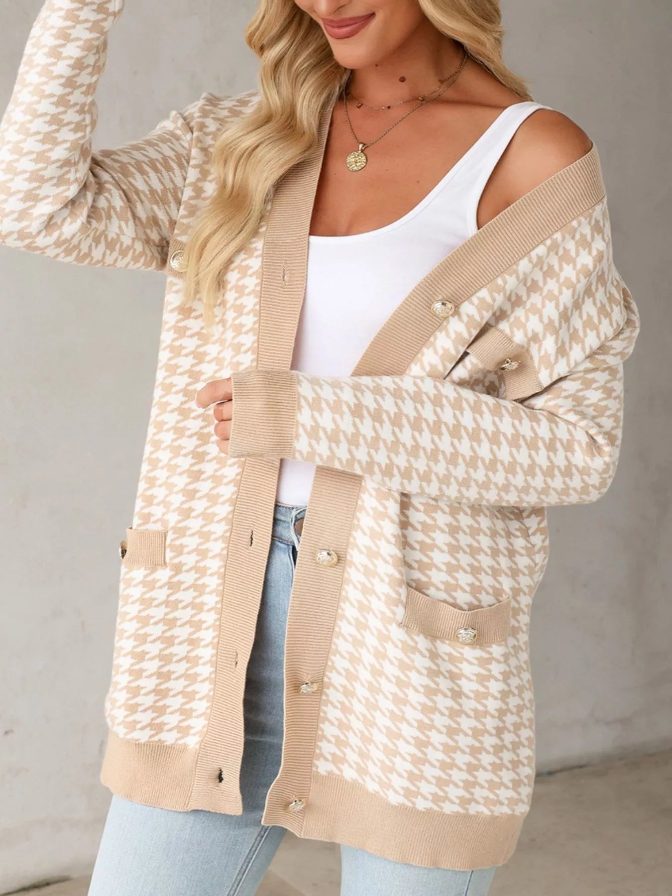 Contrast Edge Metal Button Slim Cardigan with Pockets 