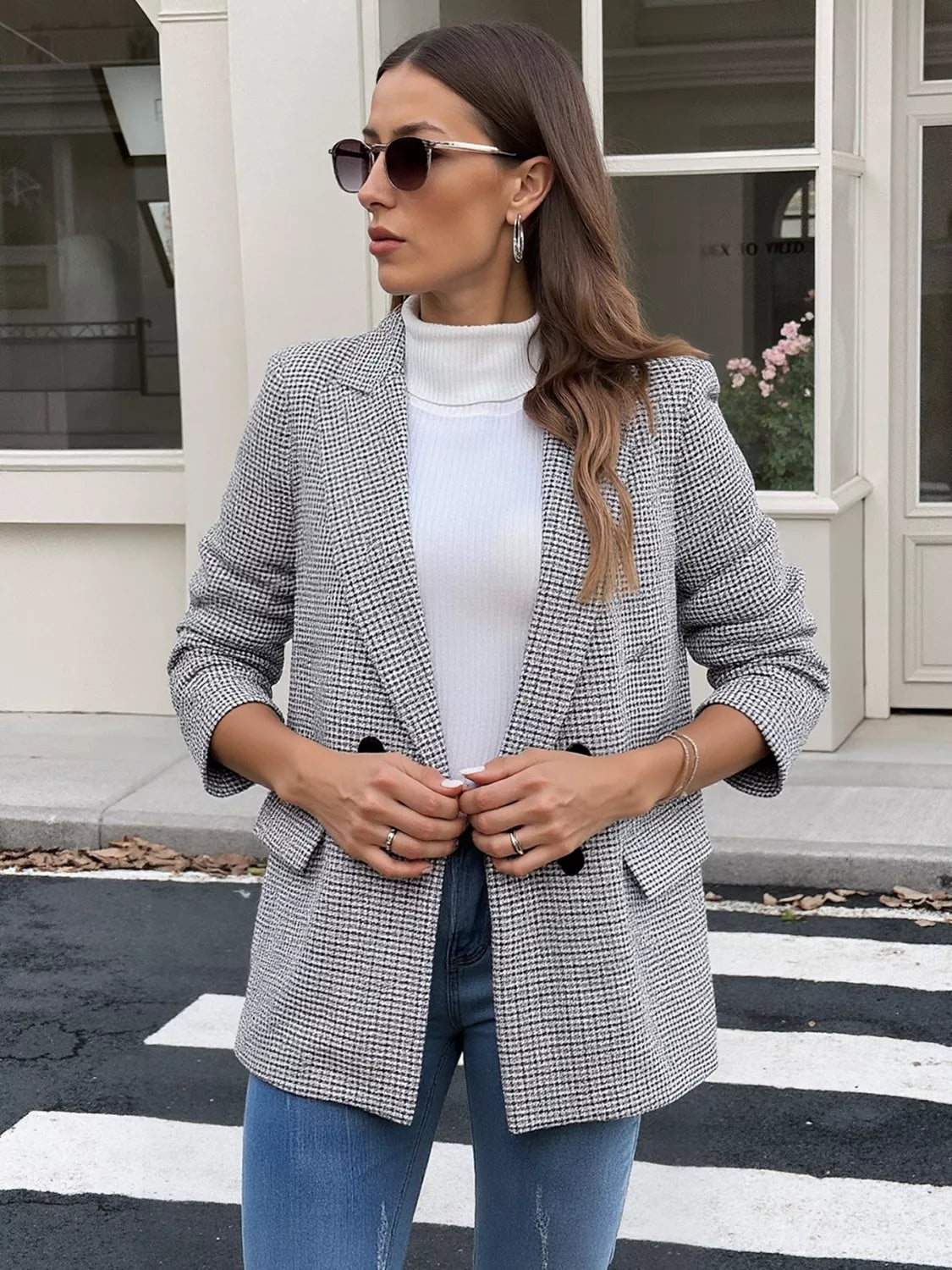 Houndstooth Patterned Double-Breasted Blazer 