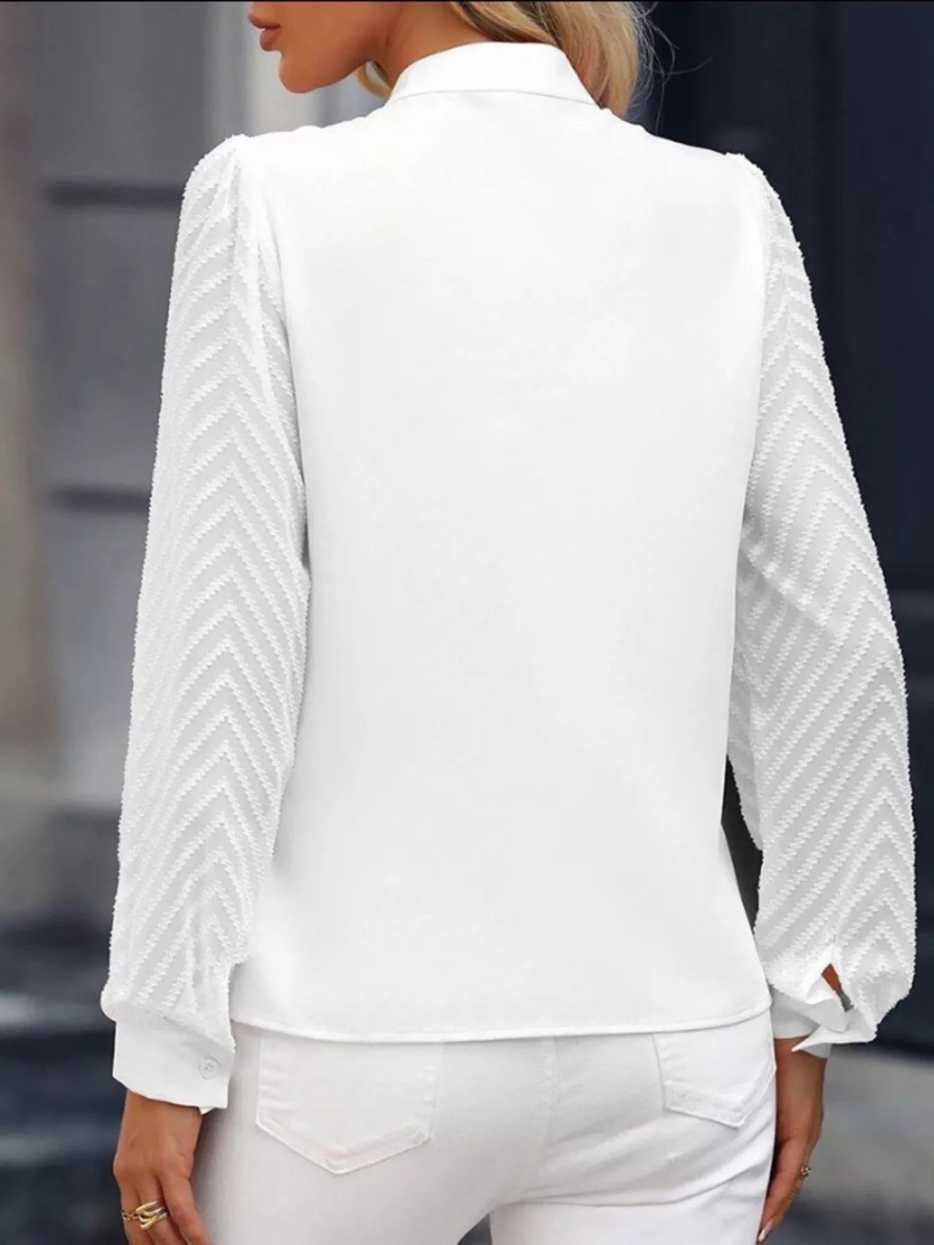 Notched Long Sleeve Blouse 
