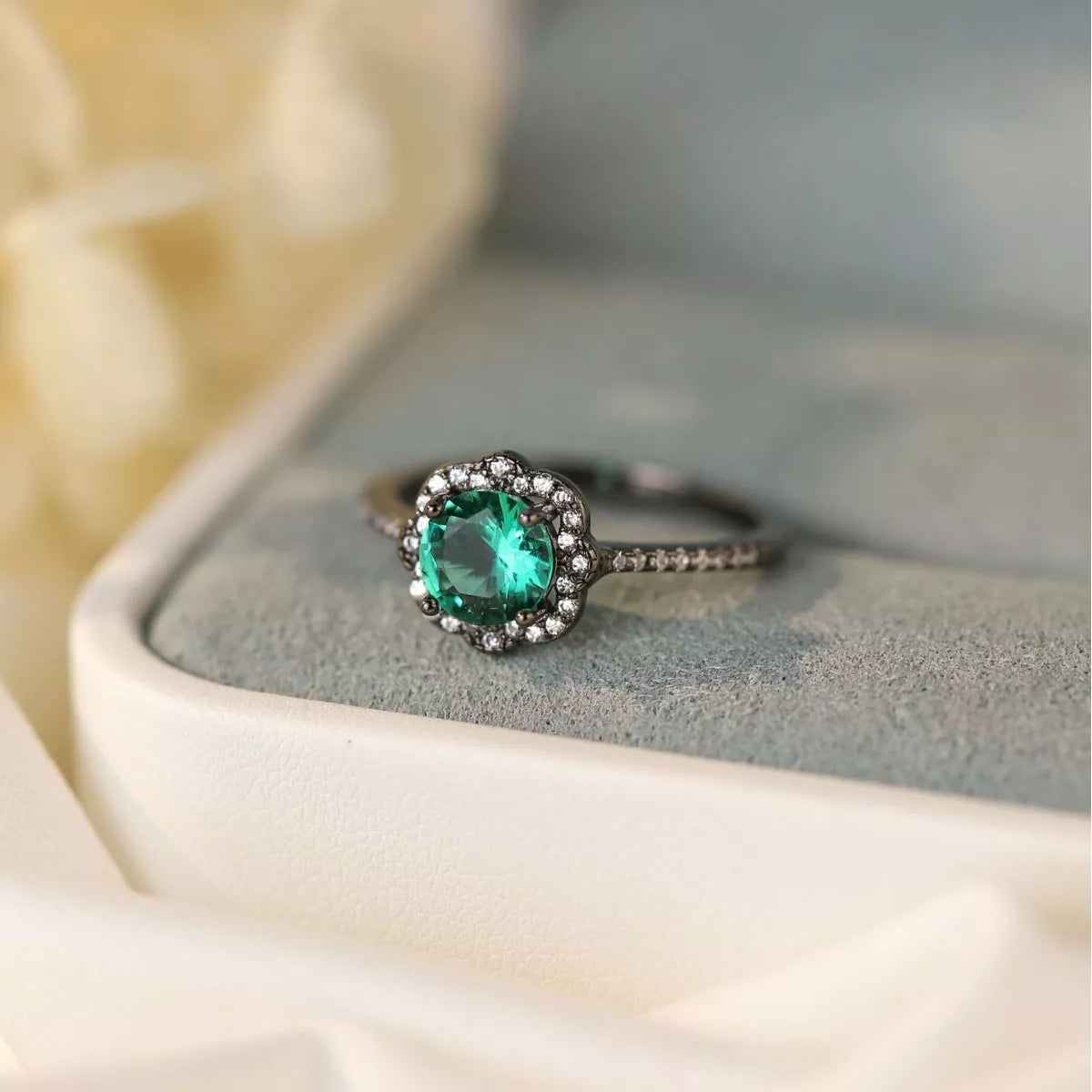925 Sterling Silver Zircon Minimalist Ring 