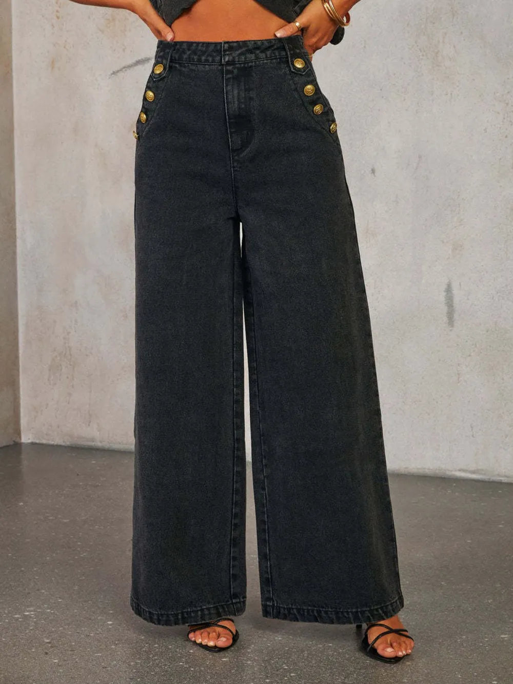 Button Decor High Rise Wide Leg Jeans 