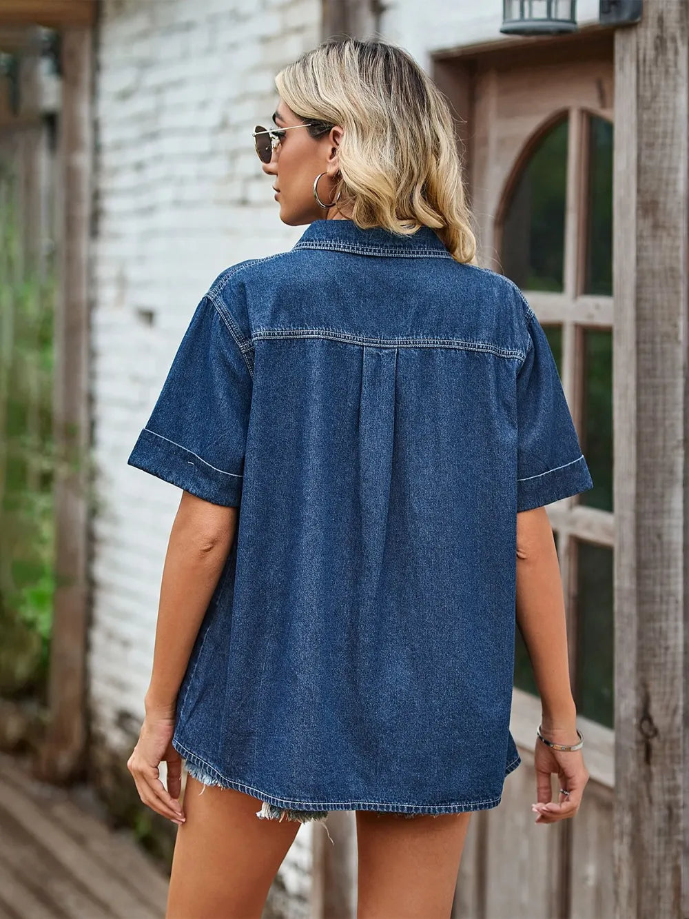 Pocketed Button Up Short Sleeve Denim Shirt 